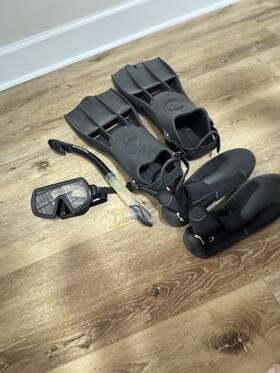 Aqua Lung Fin2 Scuba Gear Lot Super Fins2 Diving Boots Pro Dry Snorkel And Mask