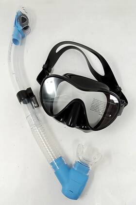 Cressi 810026086618 Italian Boutique Collection - Tempered Glass Mask And Scuba Snorkle New