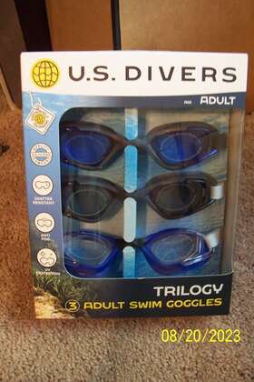 2621005 U.s. Divers Set Of 3 Adult Swim Goggles - New In Package