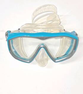 Diva1 U.s. Divers Tempered Goggles And Submersible Snorkel Pivot-dry Carrying Case