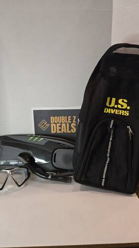 U.s. Divers Om001393441 U.s. Adult Bonaire Mask With Fins And Gearbag S/m