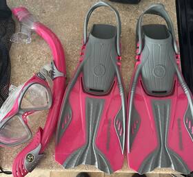 61572 Us Divers Junior Snorkel Set With Fins Premium Youth Diving Mesh Bag