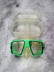 U.s Divers Hawaii 4 Snorkel Mask With Case Adjustable, Clear Tempered Glass. Fixed Price $43.98.