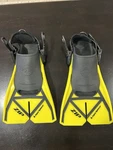 Aqua Sphere Zip Swim Fins Size 44-47 10-13 Yellow Adjustable Training. Fixed Price $20.00.