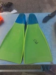 Tritan Swimgear Floating Flippers Size 7-9 Green And Blue Model 1619. Fixed Price $12.00.