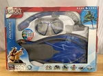 Aqua Lung Pro Series Adult Snorkeling Set Includes Mask And Fins. Fixed Price $30.40.