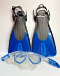 Cressi Snorkel Set Palau Bag Usa S/m Ca 122538. Fixed Price $27.00.