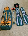 Sherwood Elite Scuba Diving Fins & Mask Akuna Case, Women 7-8 Mint Condition. Fixed Price $57.00.