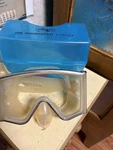 Vtg Dacor Tempered Lens Dive Mask Stainless Steel Tri-view Wrap Around W/ Case. Fixed Price $29.99.