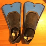 Cressi Light Short Blade Closed Foot Fin, Black/blue, M 2.5-3.5 W 3.5-4.5. Fixed Price $24.99.