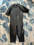 Bare Pro Edge Wake Wetsuit Shorty Mens L/g Thick. Fixed Price $30.00.