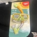 Speedo Jr. Reefscout Snorkel & Mask Exploration Set Ages 6-14 Mpn 091118091. Fixed Price $12.00.