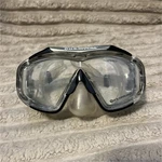 U.s. Divers Avalon Tempered Glass Scuba Snorkeling Mask Black/clear. Fixed Price $24.75.