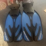 Body Glove Expansive Iii Open Heel Fins Size S-m Blue/black With Storage Bag. Fixed Price $15.93.