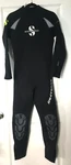 Scubapro Wetsuit Diving One Flex 5, F-L/42/10 Black. Fixed Price $180.00.