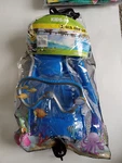 U.s. Divers Coral Mask Kids Youth Snorkeling Set S/m (9-13 Shoe Size) Adjustable. Fixed Price $32.00.