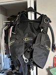 Mares Dive Vest Medium. Fixed Price $75.00.