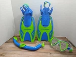 U.s. Divers Dorado Mask, Proflex Fins And Sea Breeze Snorkel Combo Set. Fixed Price $24.00.