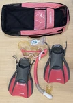 U.s. Divers Pro Snorkeling Set Mask Fins Hot Pink Scuba Vacation Toys. Fixed Price $30.00.