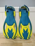Cressi Rocks Kids Fins Blue And Yellow Size Large/xlarge Ocean Beach Swim. Fixed Price $15.15.